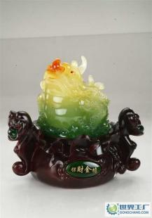 招財(cái)金蟬 樹脂工藝品的家居美學(xué)與風(fēng)水智慧